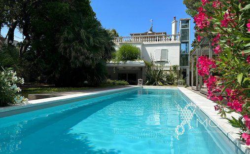 Villa a Livorno, Toscana, Italia 1