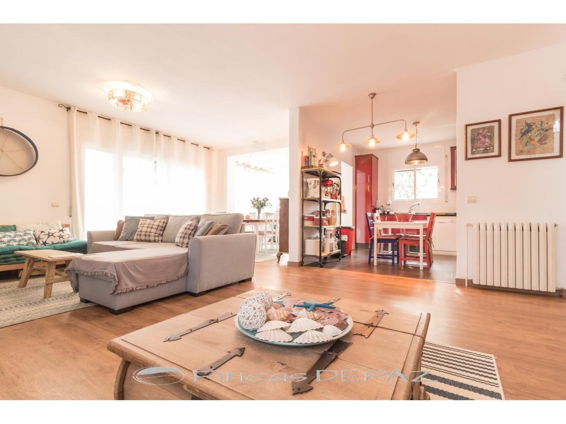 Chalet a Castelldefels, Catalogna, Spagna 1 - 19069911
