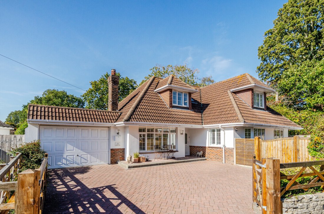 Haus in Highcliffe, England 1 - 19073730