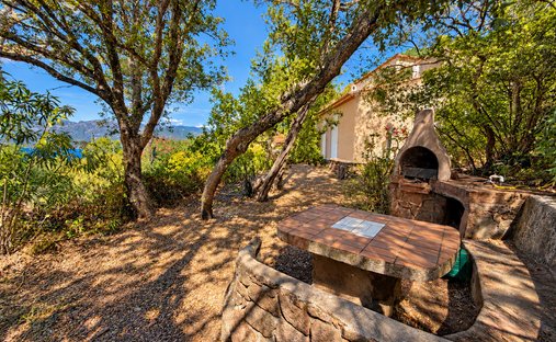 Villa à Porto-Vecchio, Corse, France 1