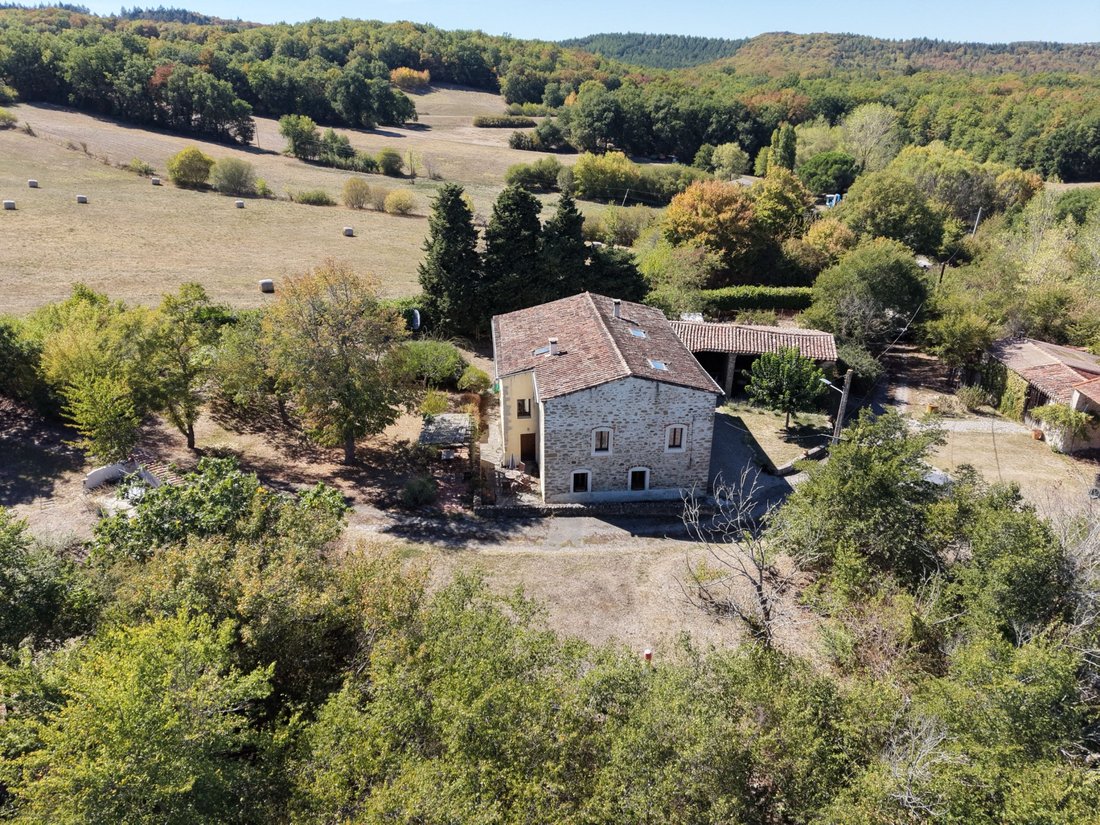 Castillo en Monthaut, Occitania, Francia 1 - 19066836