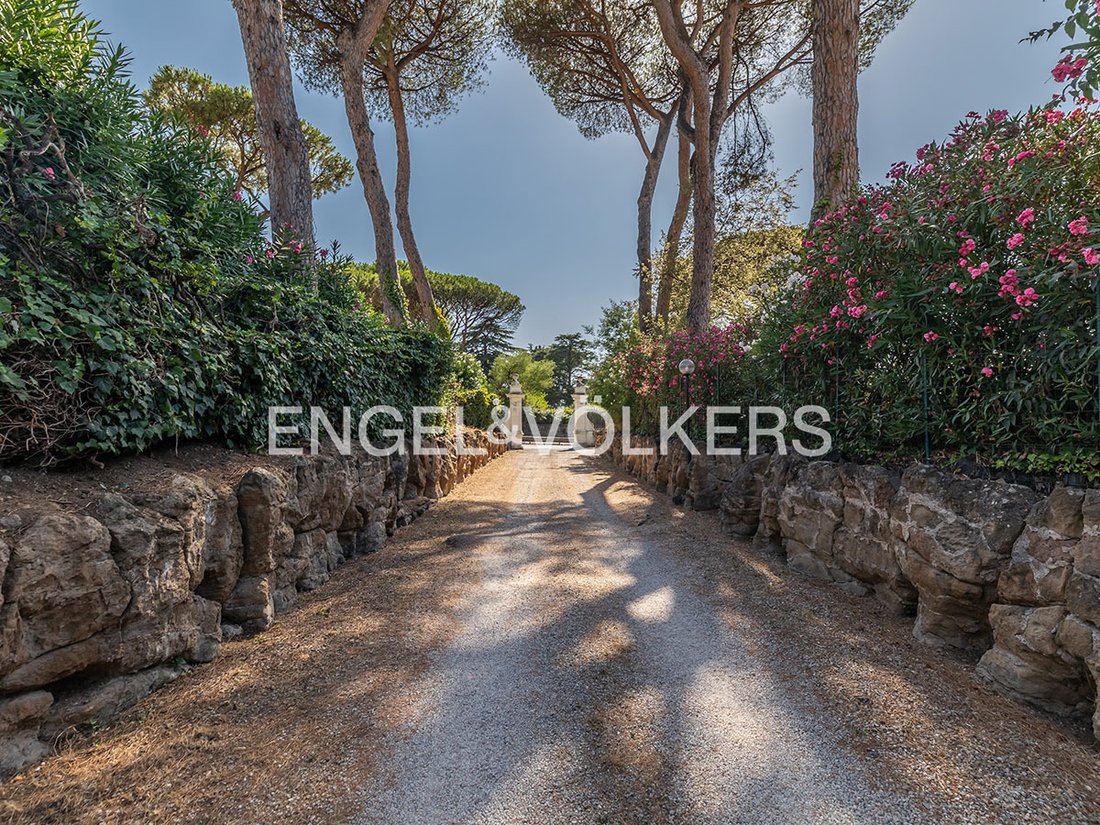 Maison à Tor Vergata - Giardinetti, Rome, Italie 1 - 19071387