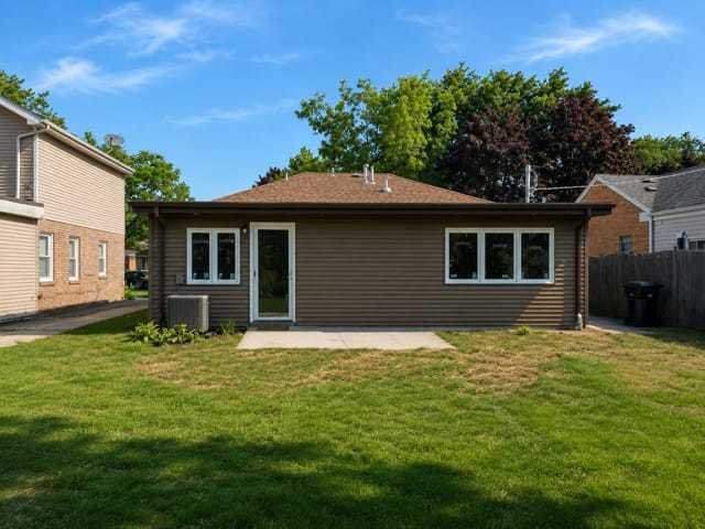 House in Morton Grove, Illinois, United States 2 - 19069400