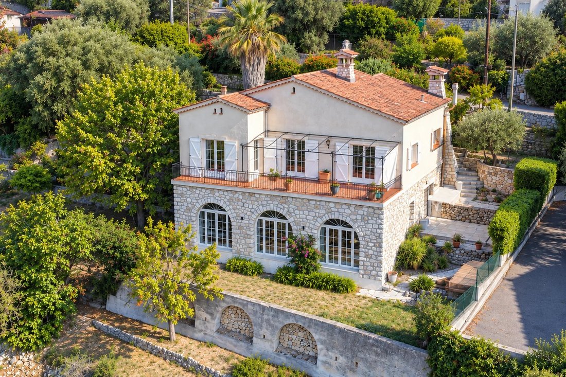 House in Saint-Andre-de-la-Roche, Provence-Alpes-Côte d'Azur, France 1 - 19070569