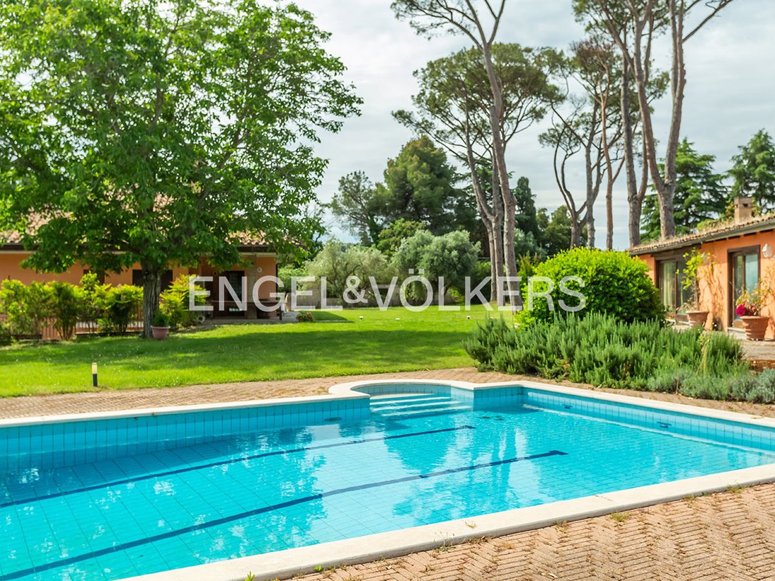 Villa in Castle of Guido, Rome, Italy 2 - 19070579