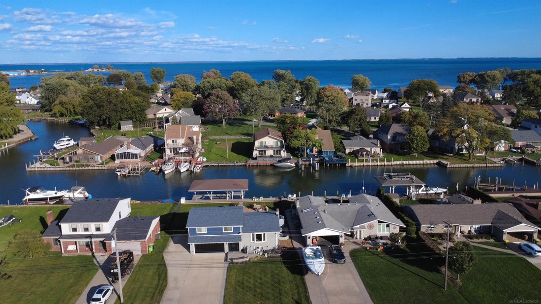House in Mount Clemens, Michigan, United States 2 - 18702908