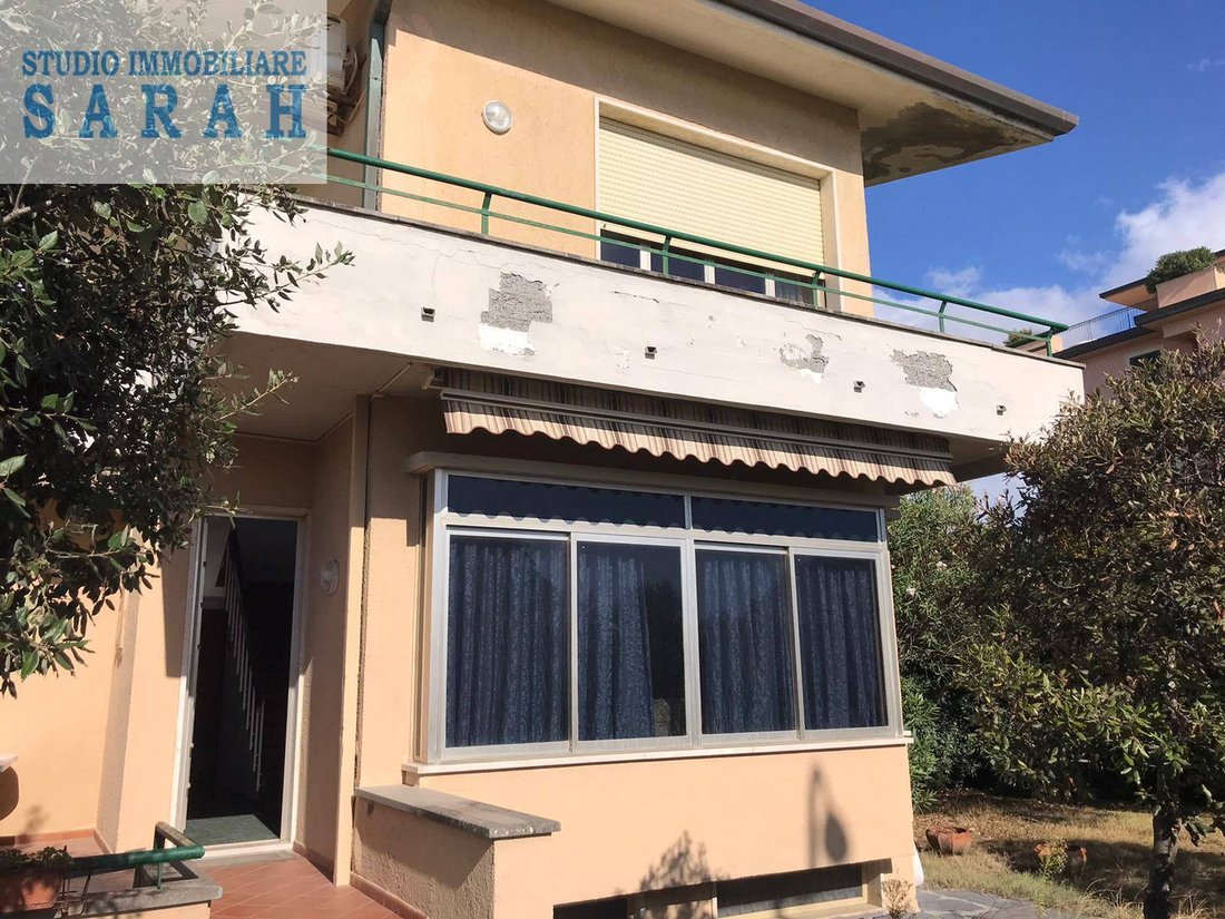 Villa in Pietrasanta, Toskana, Italien 3 - 16575679