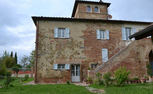 Maisons de campagne à Foiano della Chiana, Toscane, Italie 1