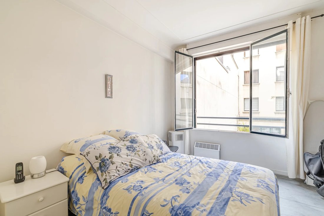 Apartment in Pereire-Malesherbes, Paris 17e Arrondissement, Paris 5 - 19070519
