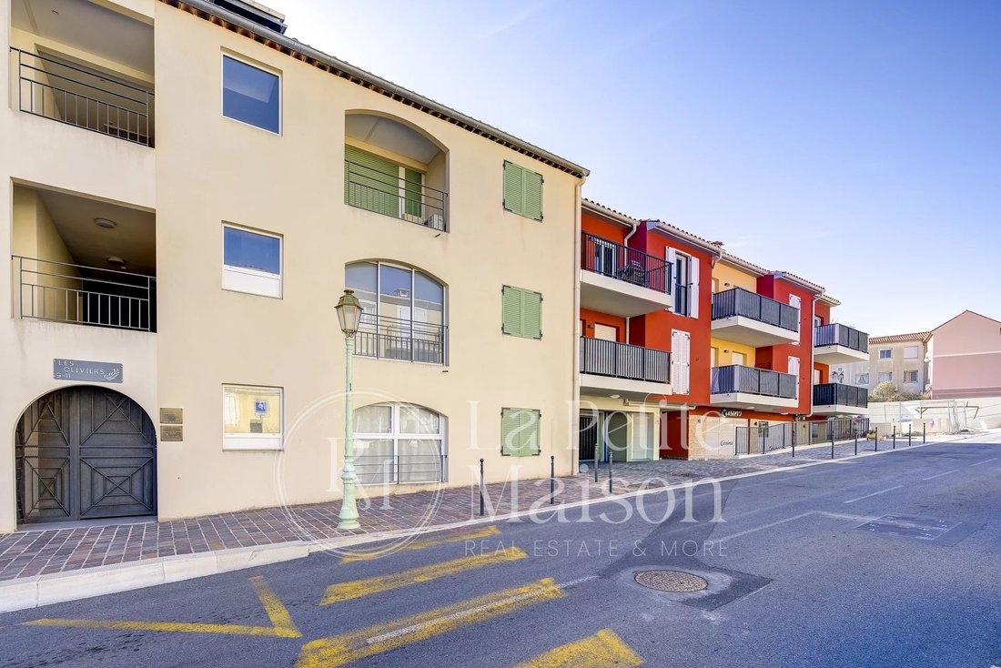 Appartement à Colomars, Provence-Alpes-Côte d'Azur, France 3 - 19074714