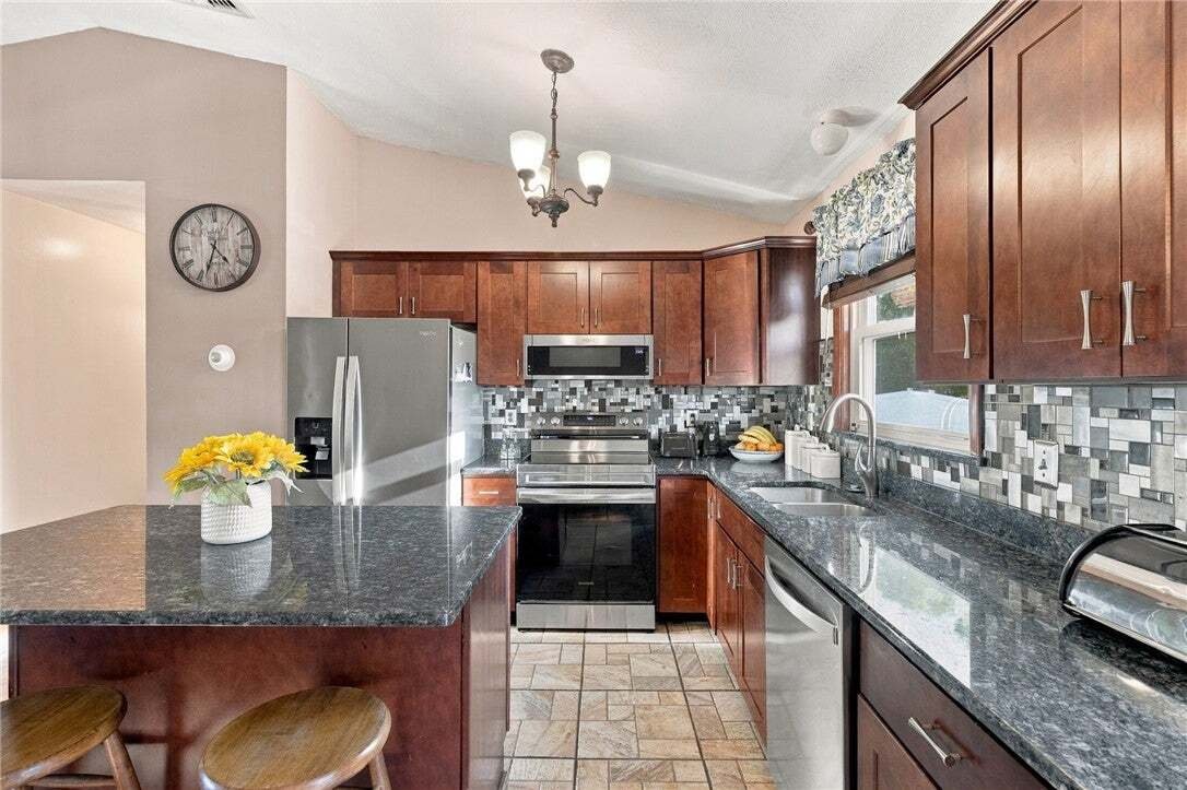 Casa a West Warwick, Rhode Island, Stati Uniti 4 - 19073778