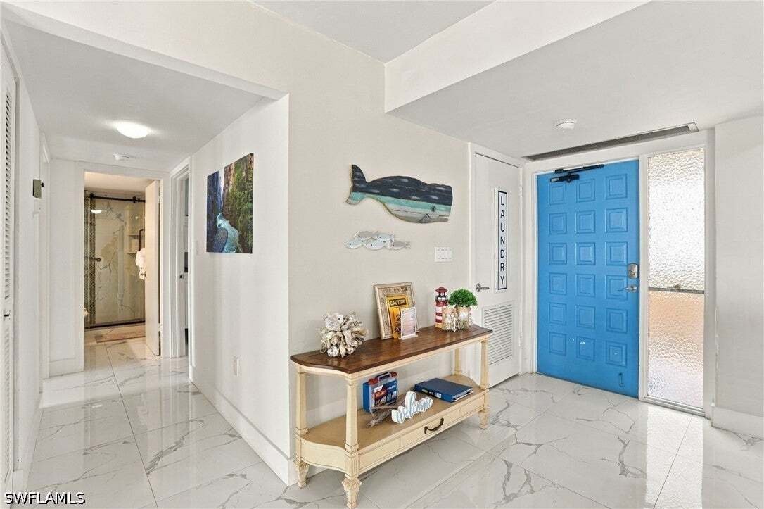 Condo in Fort Myers Beach, Florida, United States 5 - 19074057