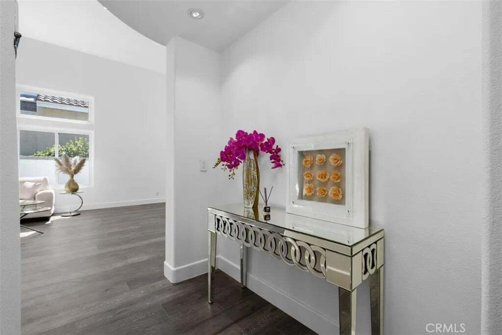 Casa a Laguna Hills, California, Stati Uniti 4 - 19074147