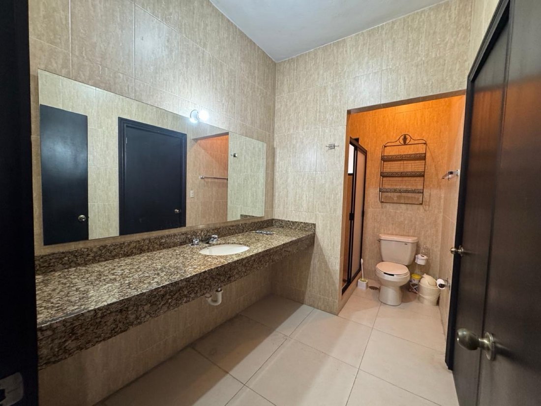 Casa en Monterrey, Nuevo León, México 3 - 19070454