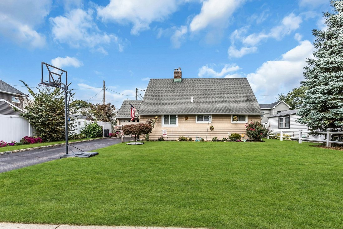 Casa en Levittown, Nueva York, Estados Unidos 2 - 19064191