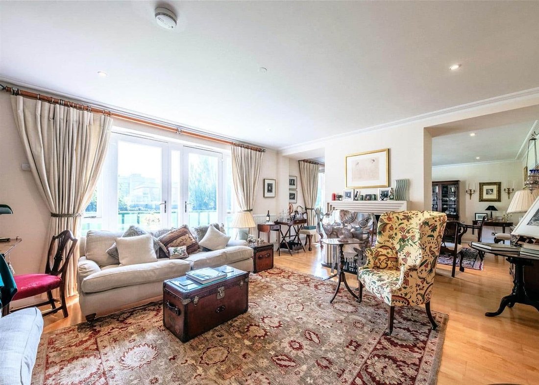 Townhouse in Barnes, Richmond Upon Thames, England 4 - 19073645