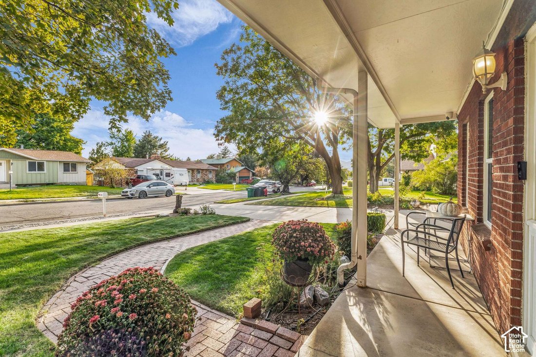 House in Sandy, Utah, United States 4 - 19073895