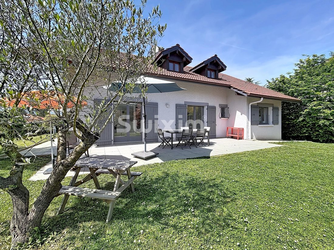 Casa en Nernier, Auvernia-Ródano-Alpes, Francia 5 - 19075216