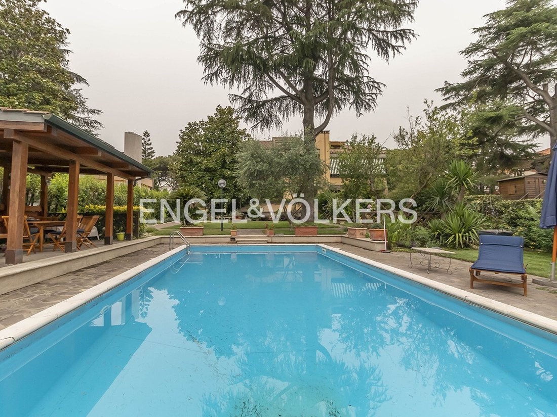 Villa in Eur - Torrino - Giuliano Dalmata, Rome, Lazio 3 - 19072556
