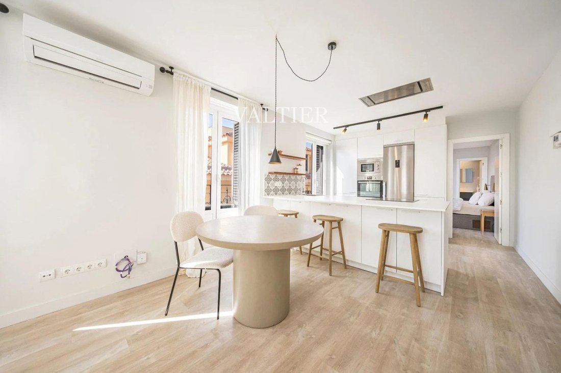Apartment in Centro, Madrid, Spain 5 - 19070380