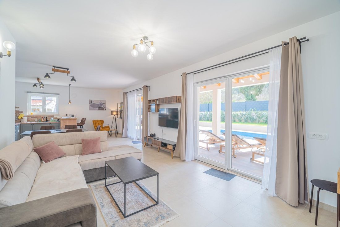 Villa in Rovinj, Istria County, Croatia 4 - 14546048