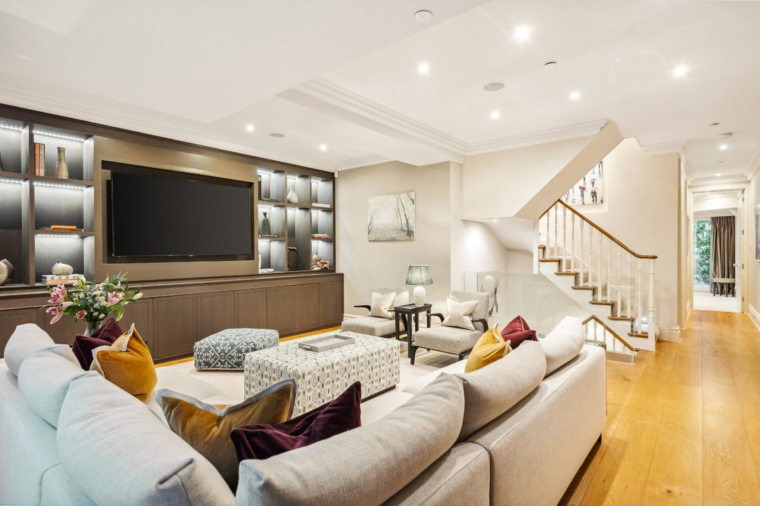 House in South Kensington, Kensington And Chelsea, England 3 - 19068858