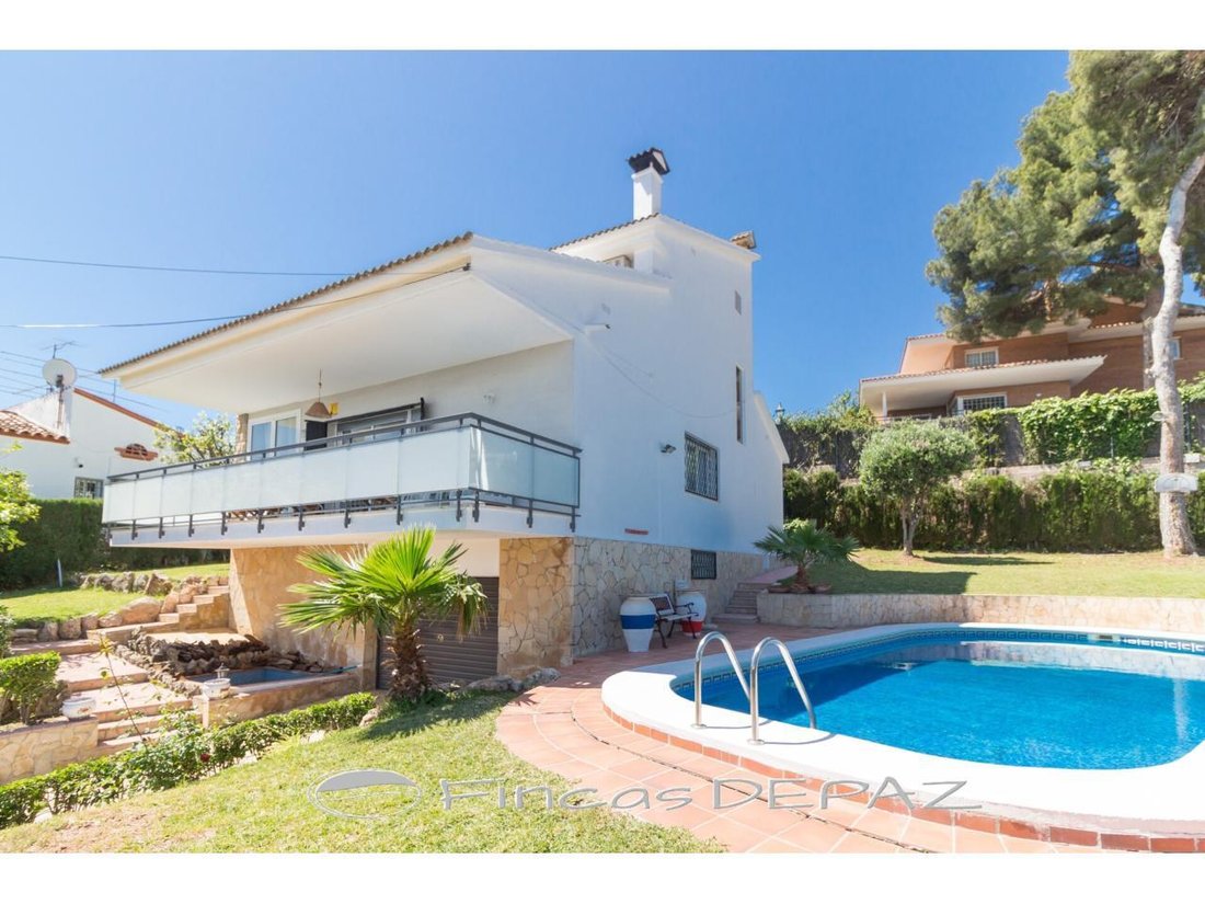 Chalet a Castelldefels, Catalogna, Spagna 4 - 19069940