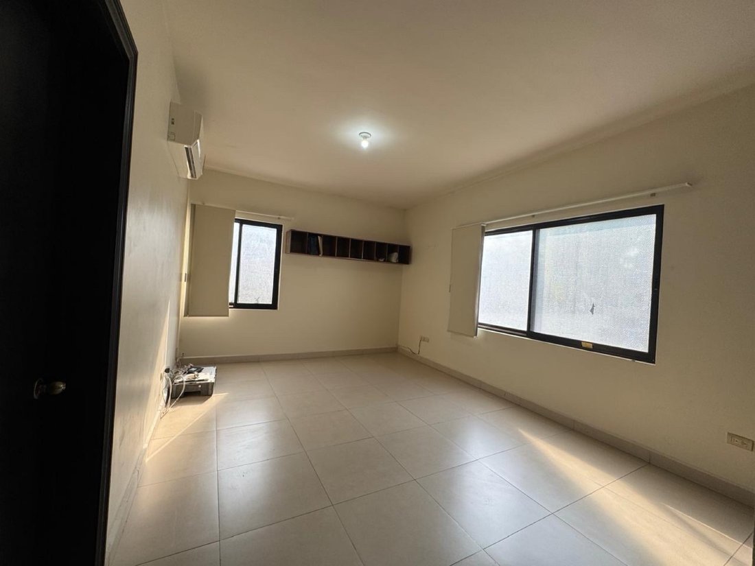 Casa en Monterrey, Nuevo León, México 2 - 19070454