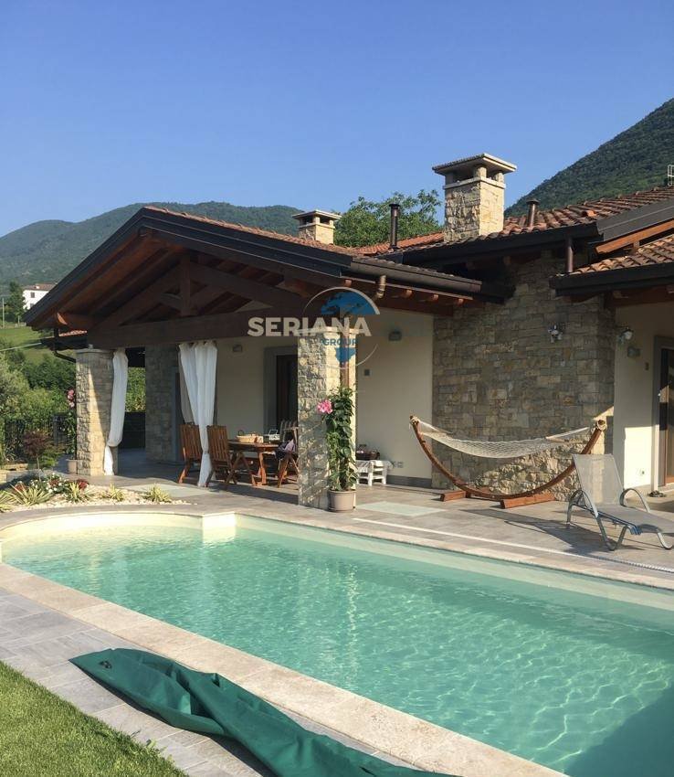 Villa in Albino, Lombardei, Italien 2 - 16336305