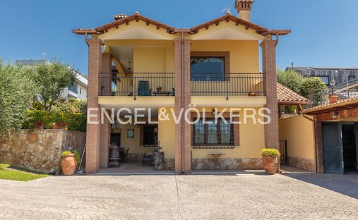 Villa a Castelverde, Roma, Italia 1