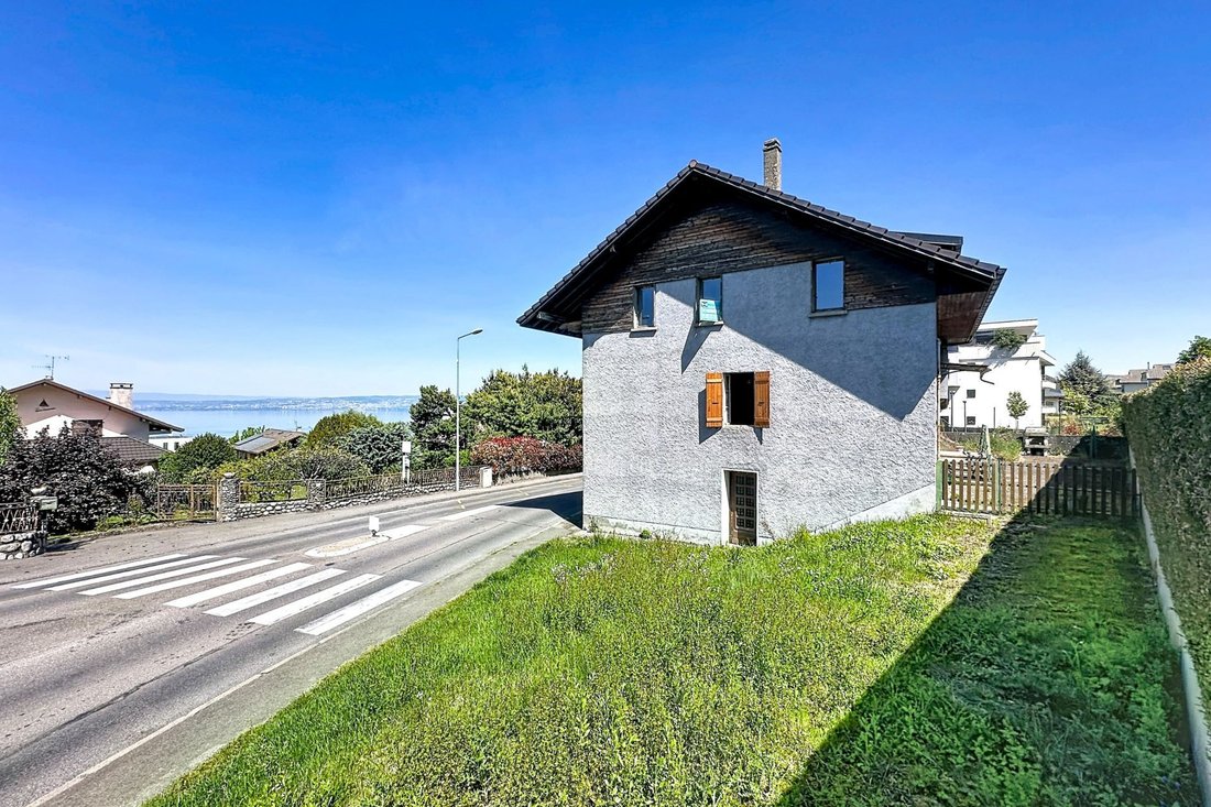 Haus in Evian-les-Bains, Auvergne-Rhone-Alpen, Frankreich 1 - 18072506