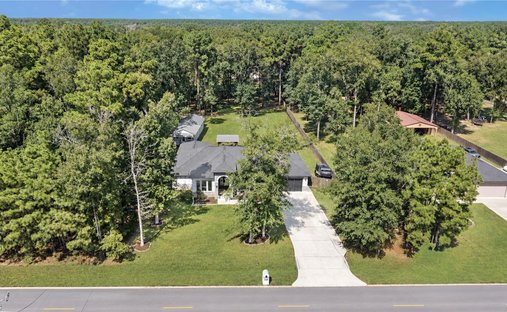 Casa a Splendora, Texas, Stati Uniti 1