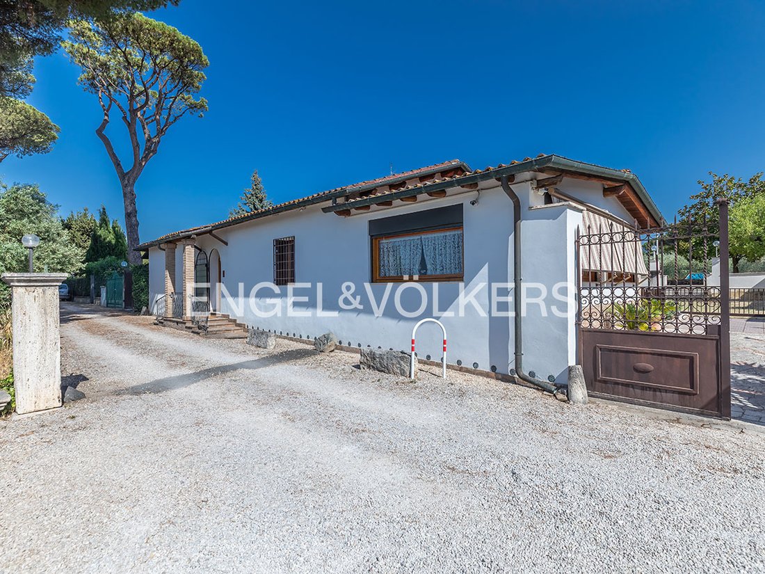 Maison à Tor Vergata - Giardinetti, Rome, Italie 3 - 19071387