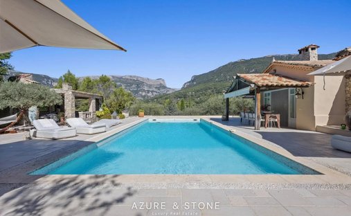 Finca en Tourrettes-sur-Loup, Provenza-Alpes-Costa Azul, Francia 1