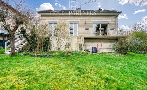 Haus in Sud, Chambourcy, Frankreich 1