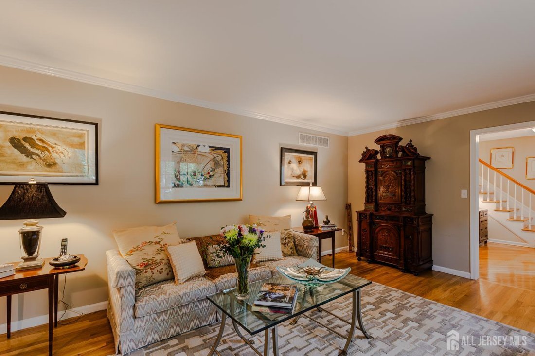 Casa a East Brunswick, New Jersey, Stati Uniti 4 - 19075055