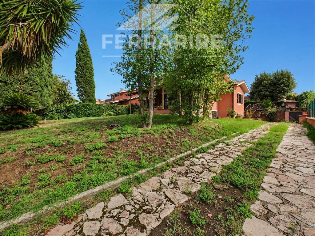 Villa in Ciampino, Lazio, Italy 3 - 19073694