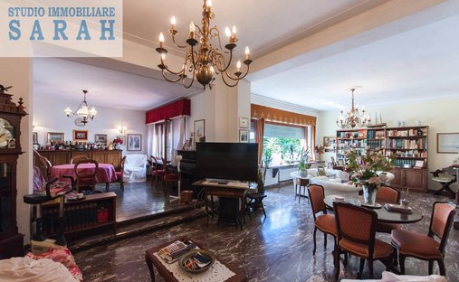 Villa a Centro Storico, Viareggio, Toscana 1