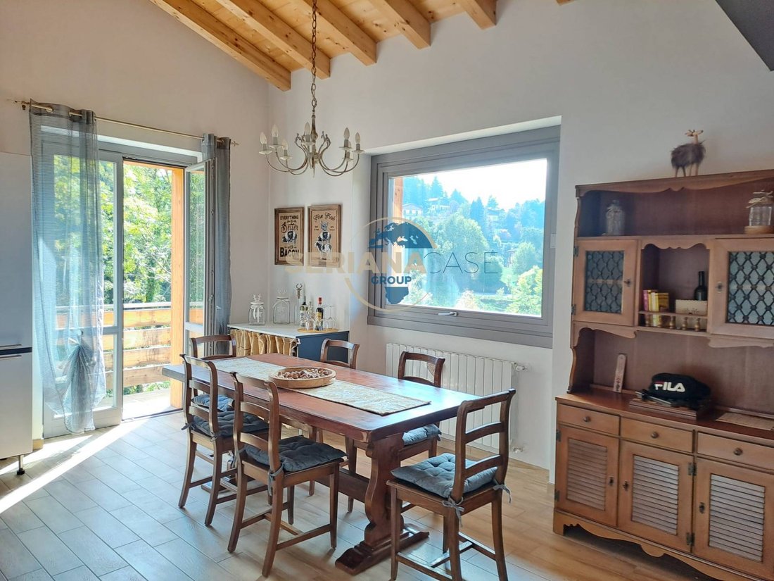 Villa a Selvino, Lombardia, Italia 1 - 18645540