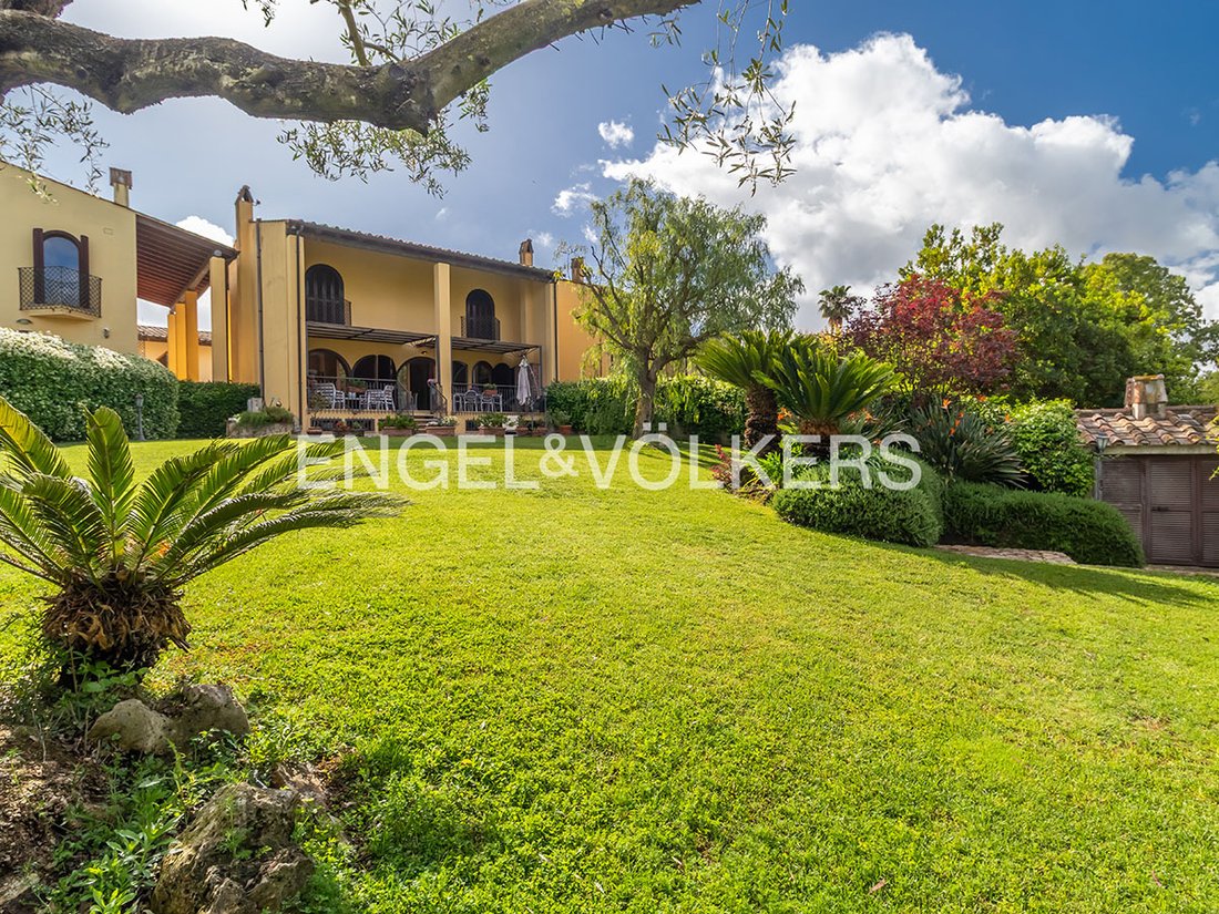 Villa a Casal Selce, Roma, Italia 1 - 19070010