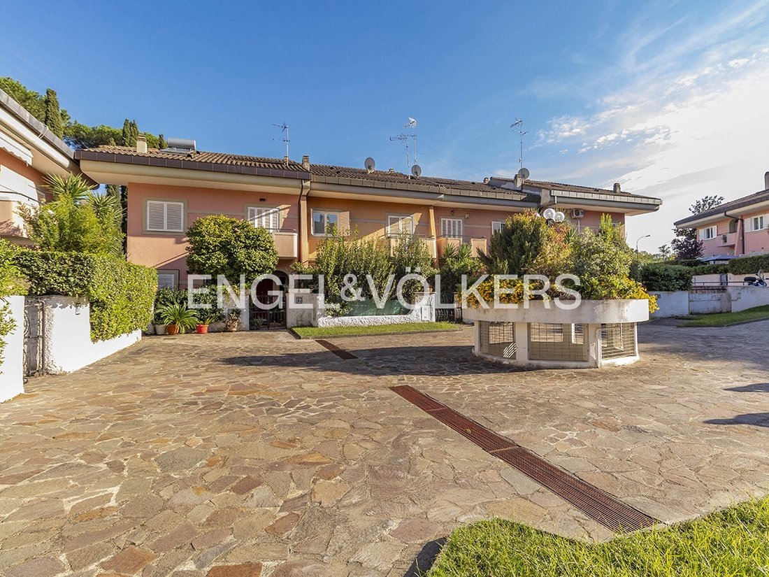 Villa in Aurelia - Val Cannuta - Ergifee Gebiet, Rom, Italien 2 - 19072199