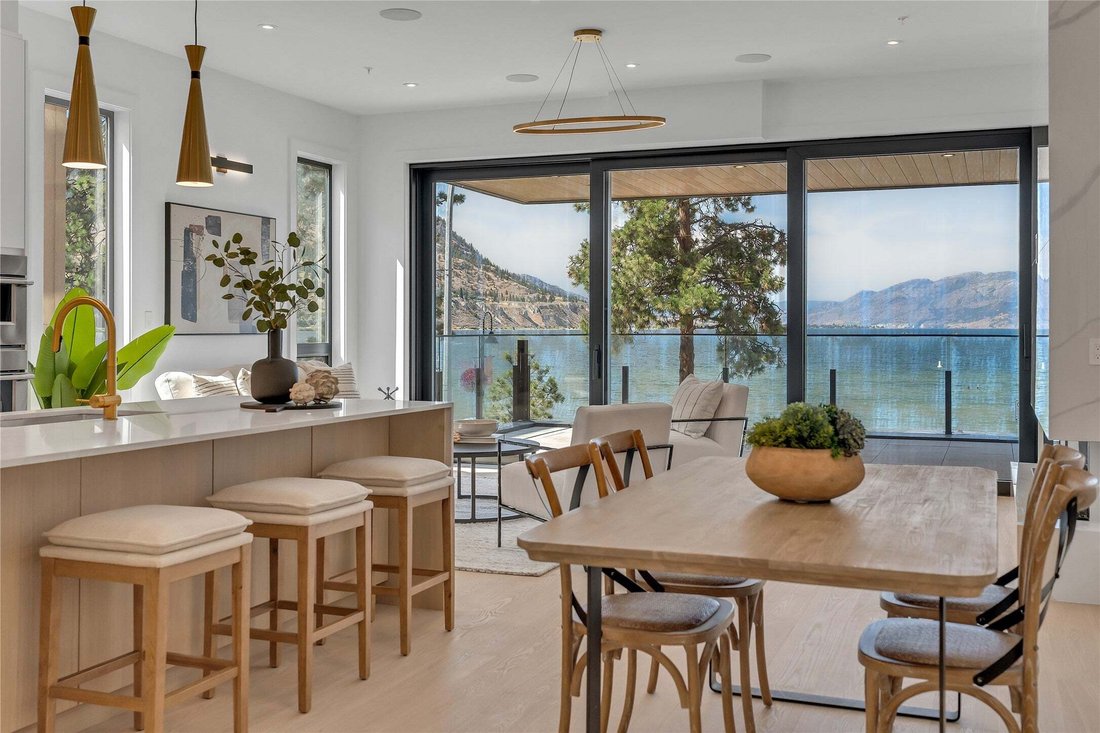 Apartment in Penticton, British Columbia, Canada 1 - 19075257