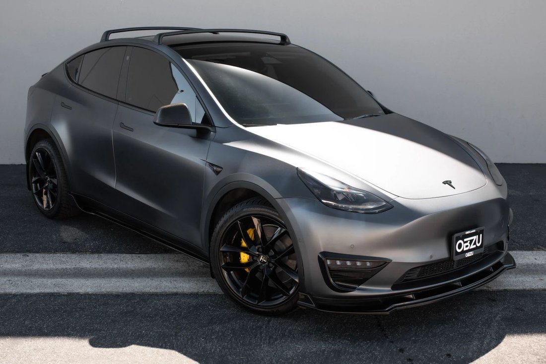 Suv in Costa Mesa, CA, United States 5 - 19075759