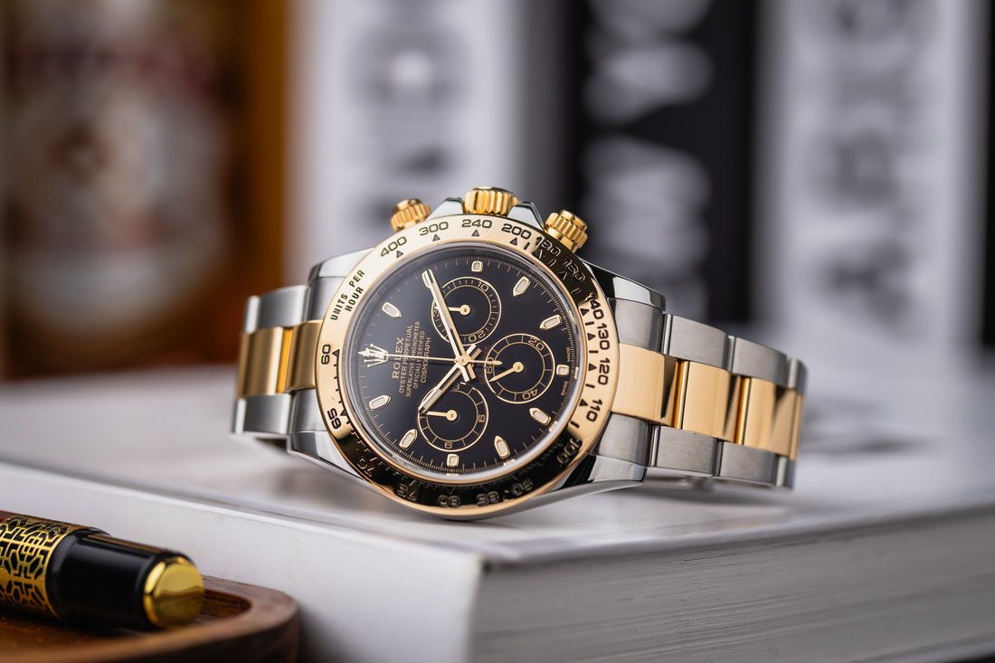 London, United Kingdom 2 - 19084429