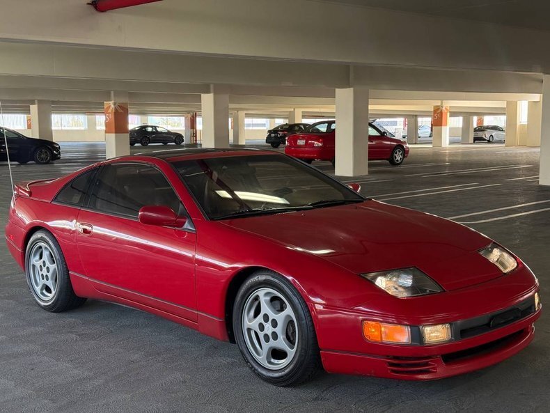 Coupe in Glendale, United States 5 - 19082745