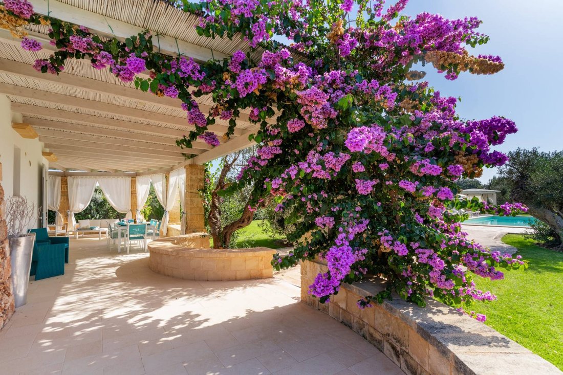 Villa en Alezio, Apulia, Italia 1 - 19076167