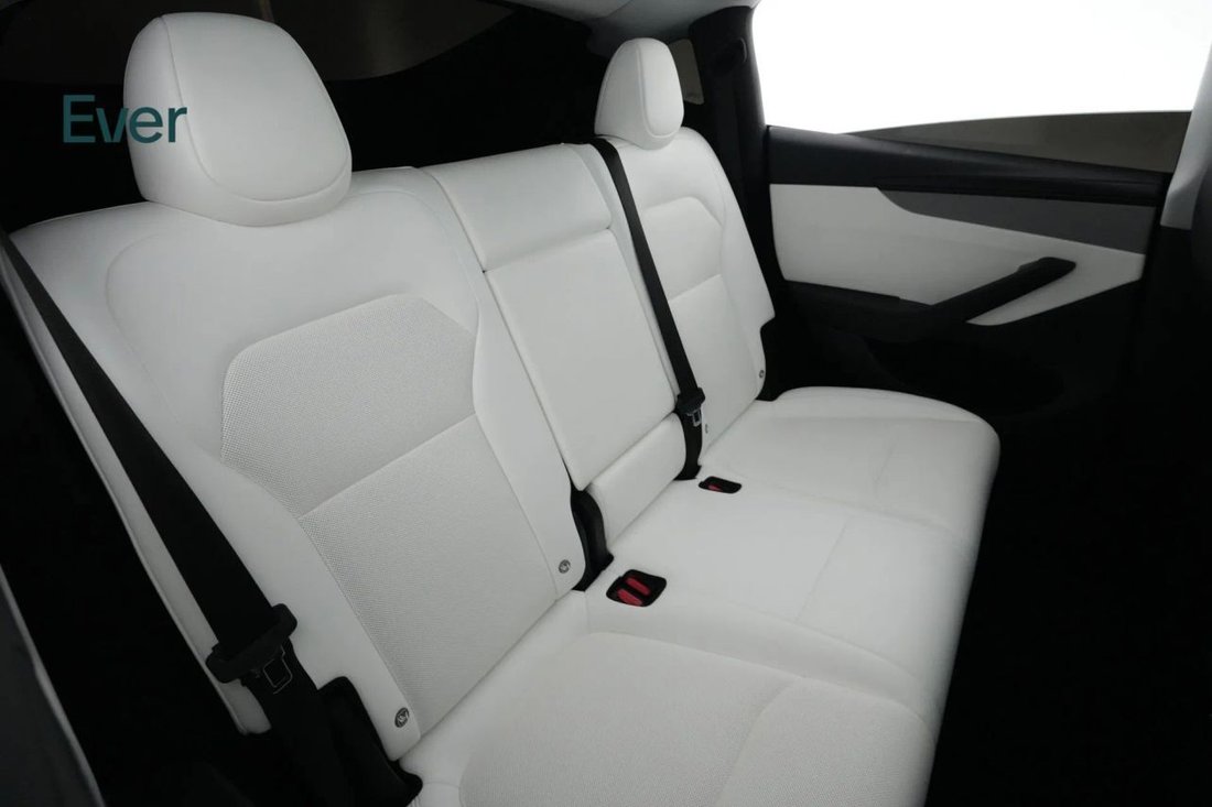 Suv in San Francisco, CA, United States 5 - 19064875