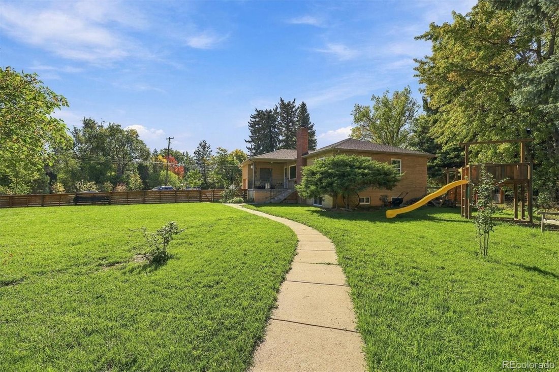 Casa a Lakewood, Colorado, Stati Uniti 2 - 19079674