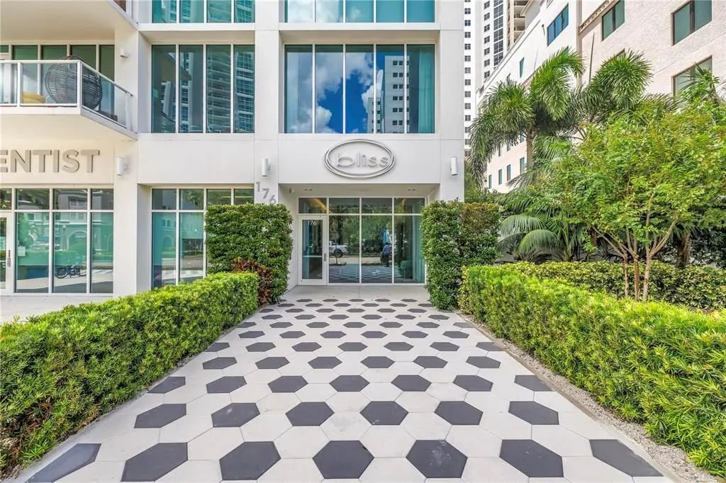 Condo in St. Petersburg, Florida, United States 2 - 19082292