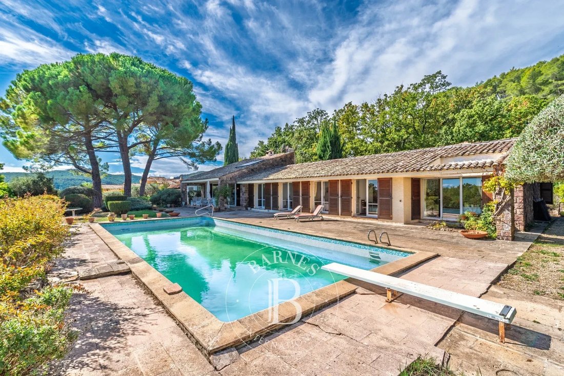 Casa a Bagnols-en-Forêt, Provenza-Alpi-Costa Azzurra, Francia 5 - 19081425